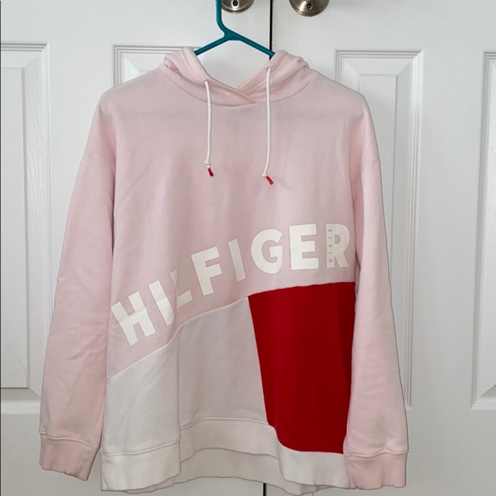 Tommy Hilfiger hooded sweatshirt